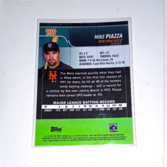 Mike Piazza Topps Stadium Club Chrome 2022 #139 - Picture 2 of 2